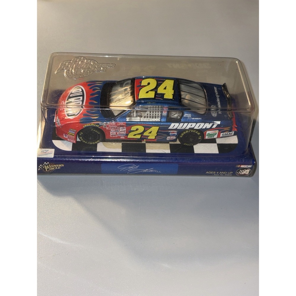 2001 Winners Circle #24 Jeff Gordon Dupont 1:24 Die Cast Car Flames Monte Carlo
